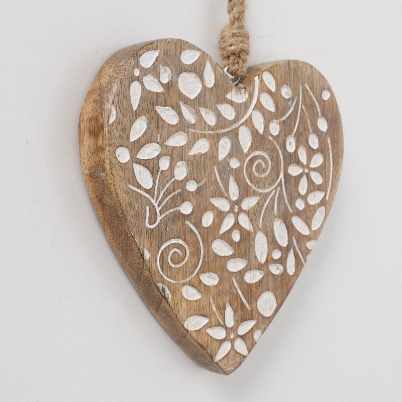 Pendentif Coeur "Siores" Décor Floral en Bois de Manguier 2 Modèles au Choix 14x14cm