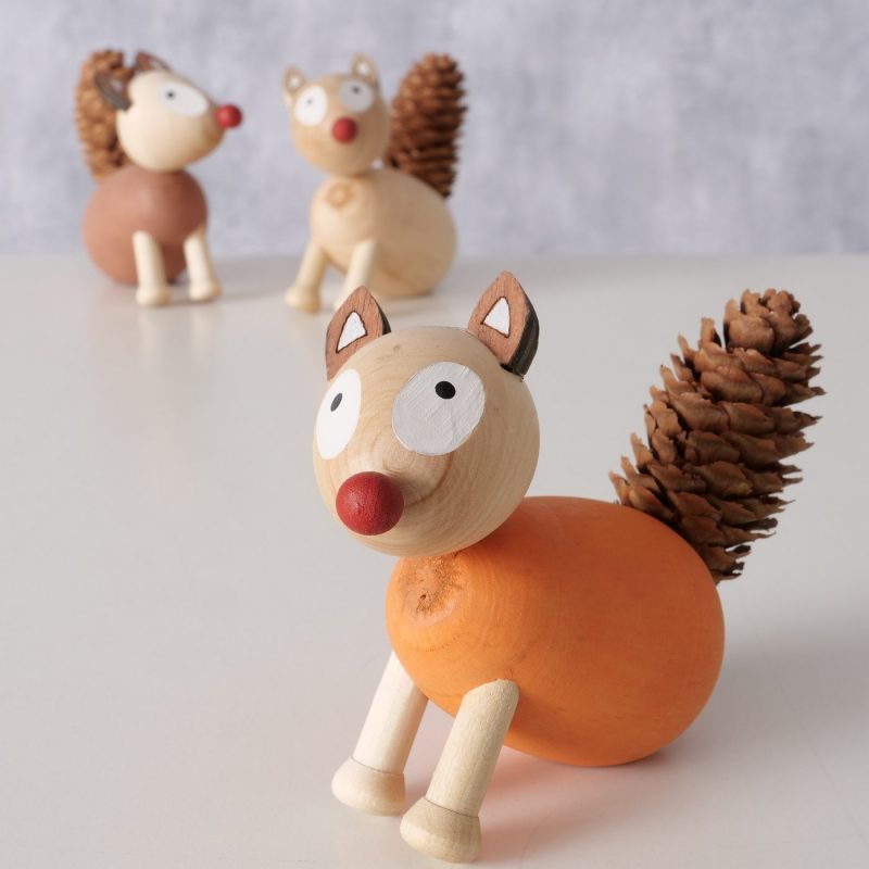 Renard "Kettu" en Bois et Pomme de Pin, 3 Coloris au Choix, H.9cm