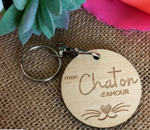 Porte-clefs gravé en bois "mon Chaton d'amour"