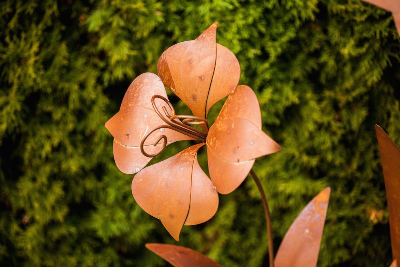 Piquet Fleur en Métal Rouillé ø 15cm H.60cm – Image 3