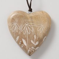Pendentif Cœur "Kamille" Décor Floral, Fait Main, en Manguier, 13x3x13cm – Image 2