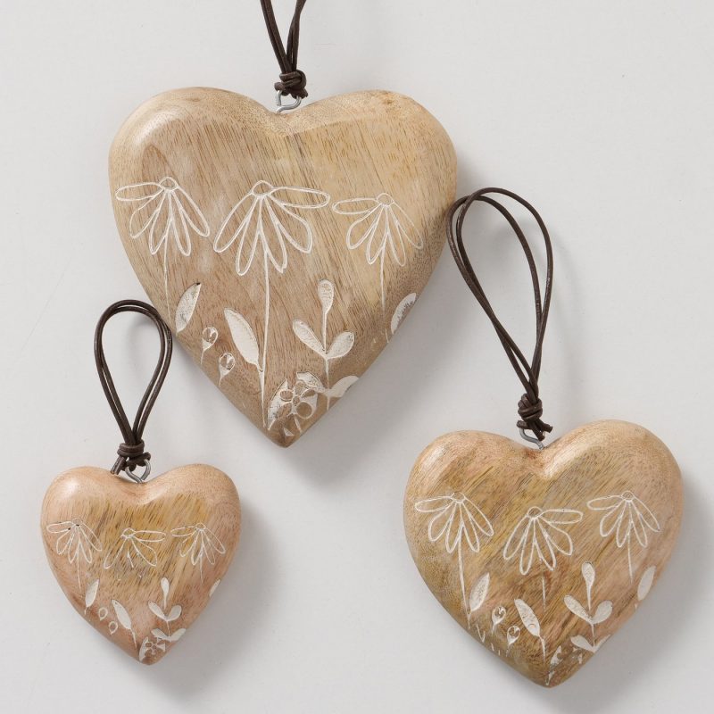 Pendentif Cœur "Kamille" Décor Floral, Fait Main, en Manguier, 7x2x7cm – Image 4