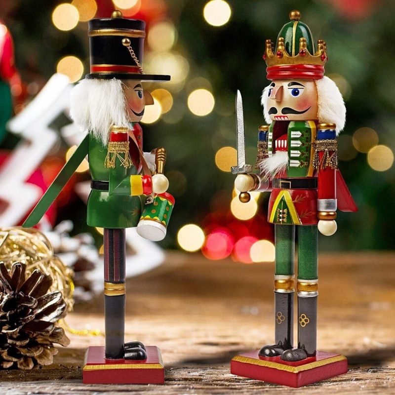 Casse-Noisette Traditionnel de Noël en Bois 30cm, 2 Modèles au Choix – Image 4