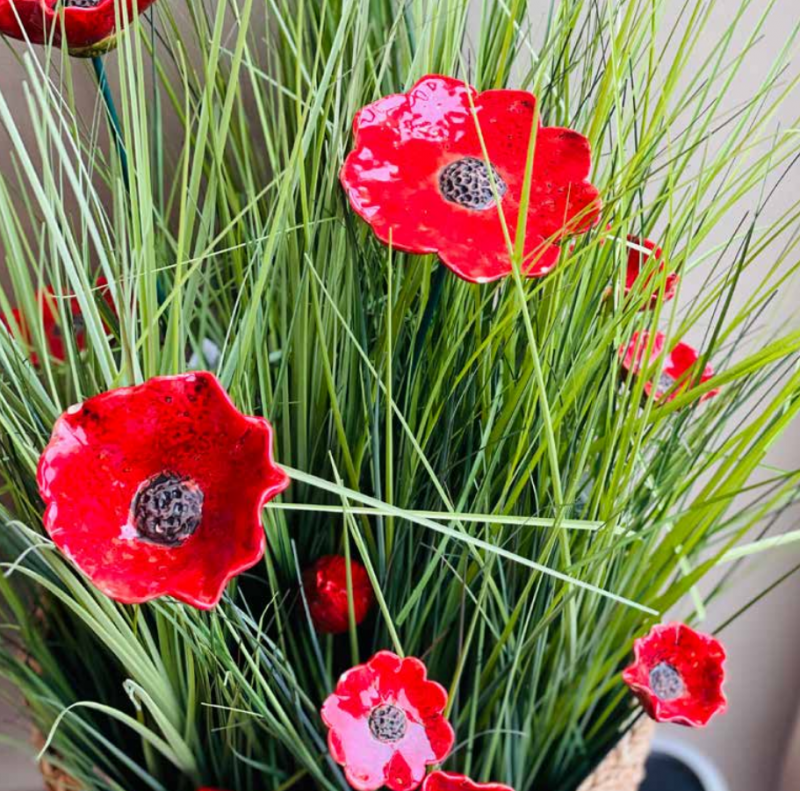 Coquelicot "Marta" en Grès sur Tige, 3 Modèles au Choix 8x7,9x62cm