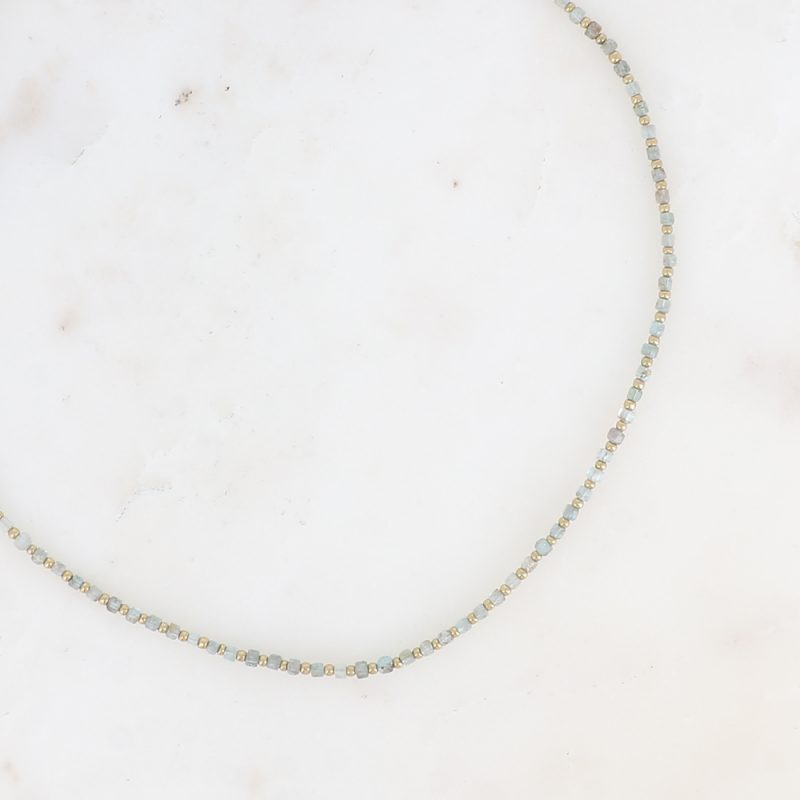 Collier sur Câble - Pierres Naturelles Cubiques Apatite