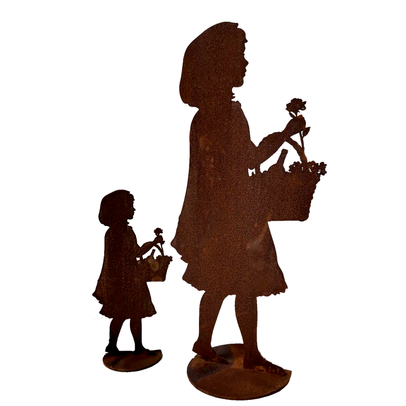 Petit Chaperon Rouge en Métal Rouillé sur Socle 38x79cm