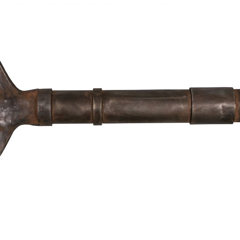 Grande Clé Industrielle Murale en Métal Antique 9,5x38,5x112cm