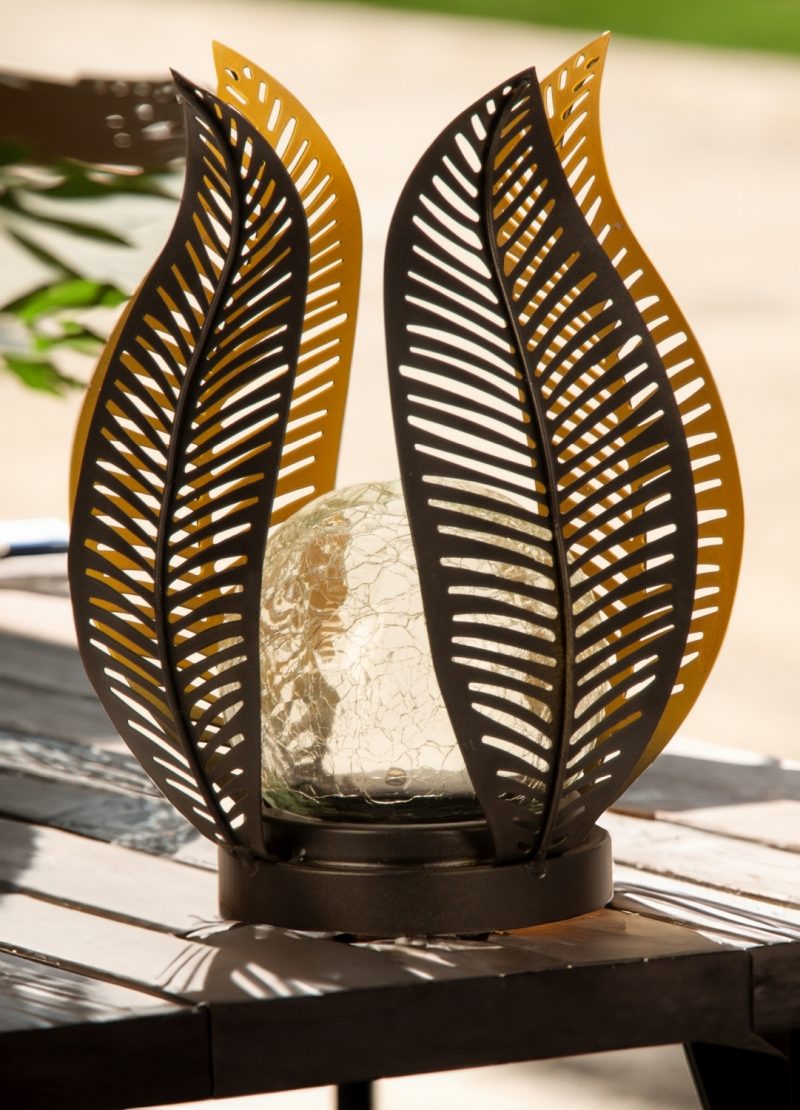 Lampe Fleur en Métal Noir et Or avec Boule en Verre Solaire à Poser ou à Planter ø16xH.215cm