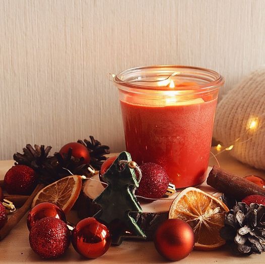 BOUGIE NATURELLE Cire de Soja Parfum de GRASSE, 40H.