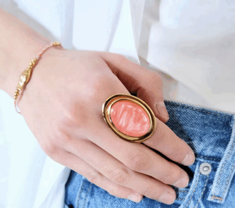 Bague Ovale Dorée et Résine Bleue, Ajustable, Acier Inoxydable – Image 2