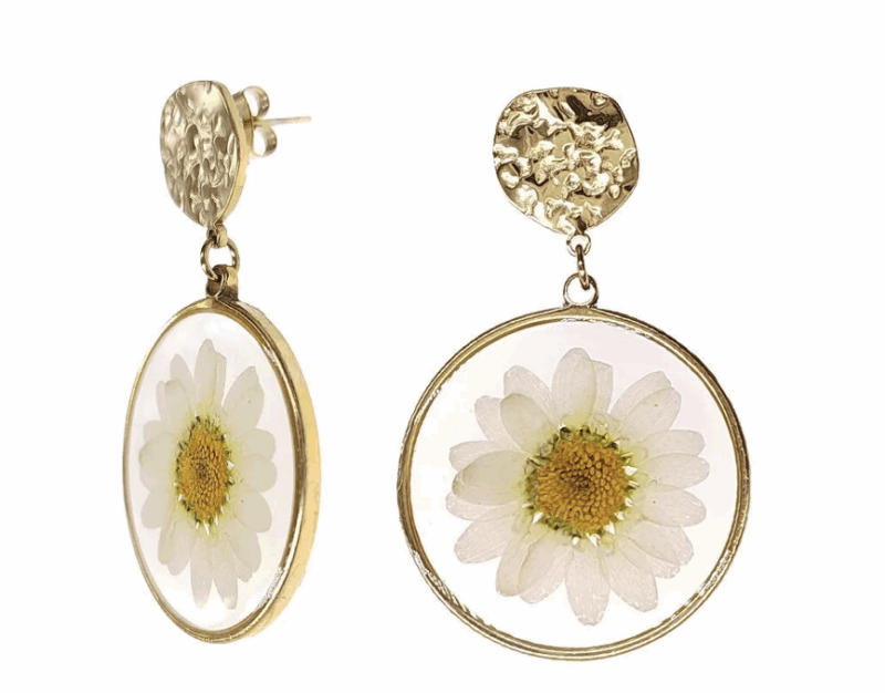 Boucles d'Oreilles Fleur Séchée Blanche Acier Inoxydable Doré – Image 2