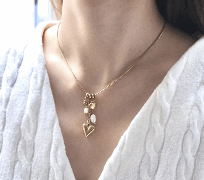 Collier Maille Serpent en Acier Inoxydable Coeur et Perles Nacrées