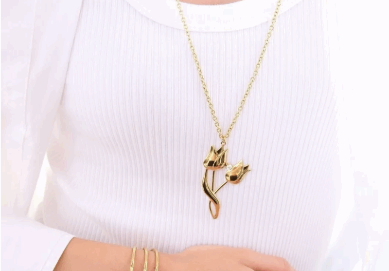 Collier Sautoir en Acier Inoxydable Pendentif Tulipes – Image 3