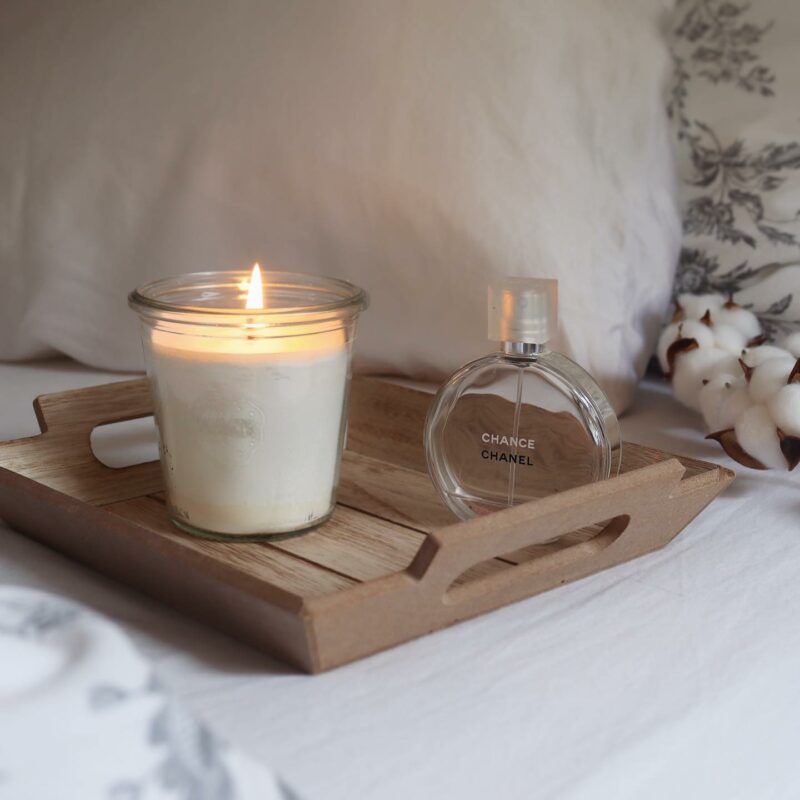 BOUGIE NATURELLE Cire de Soja Parfum de GRASSE, 40H.