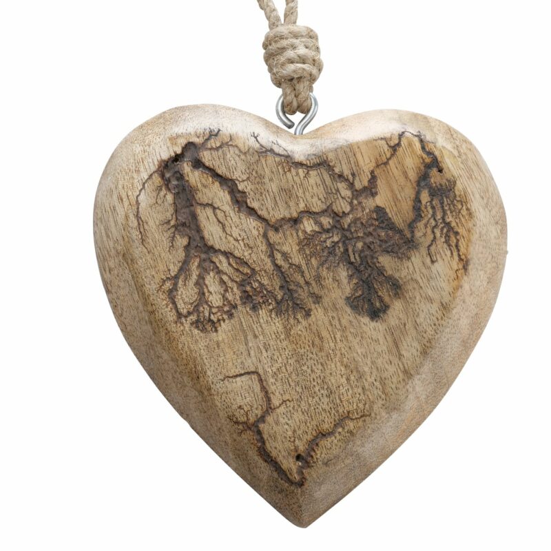 Pendentif Coeur "Percha" en Bois de Manguier Nervuré 13x13cm