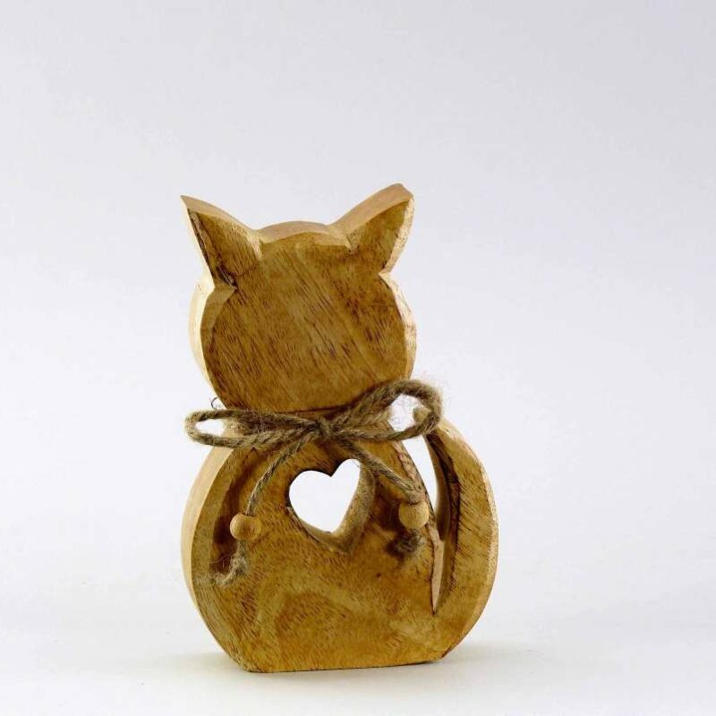 Chat en Bois de Manguier « Cœur »  H15 L10 cm