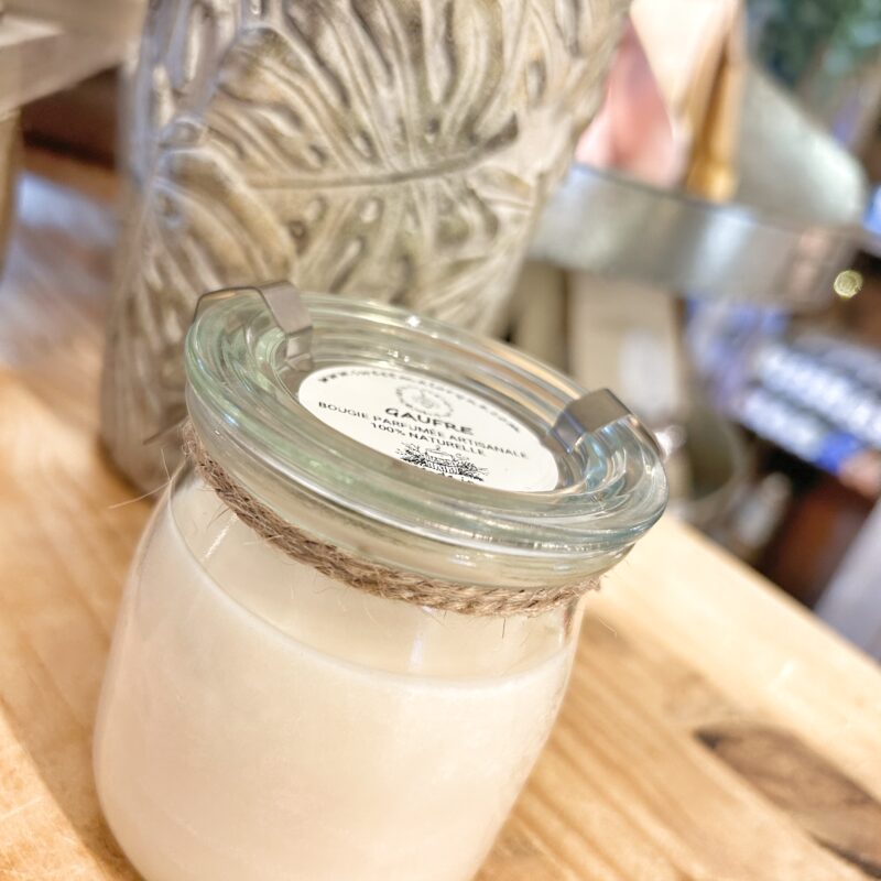 BOUGIE NATURELLE Cire de Soja Parfum de GRASSE, 35H.